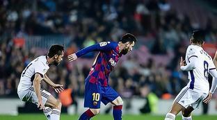 在现代足球 在现代足球